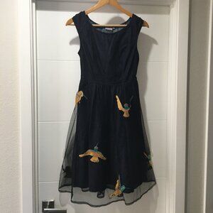 Eshakti Embroidered Midi Dress